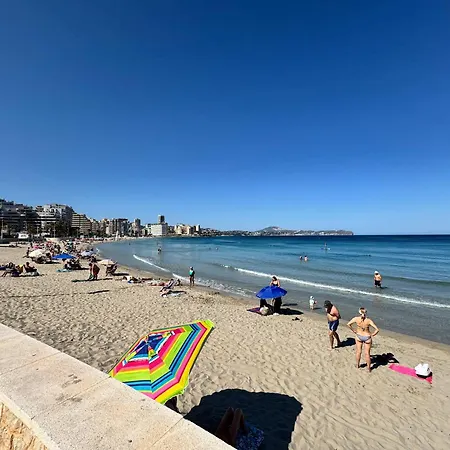 Lägenhet Beachfront With Breathtaking Sea-view